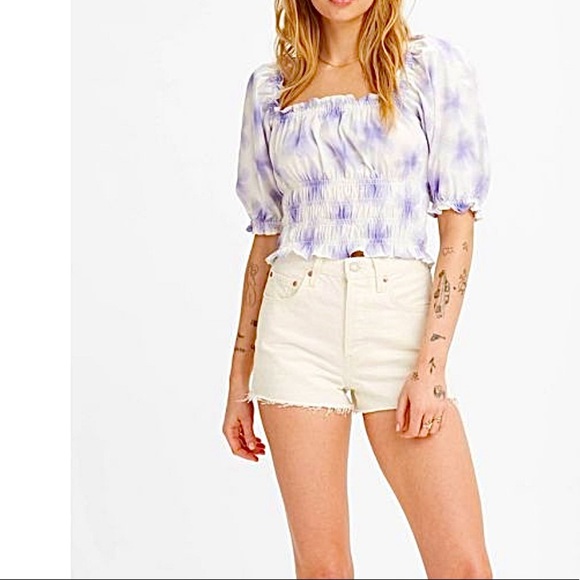 Levi’s Tiily Smocked Blouse Short Sleeve Square Neck -Starburst Cool Dusk - Picture 2 of 3